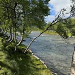 Handeland Near Trolltunga And Pulpit Rock Sleeps 18 With Sauna *