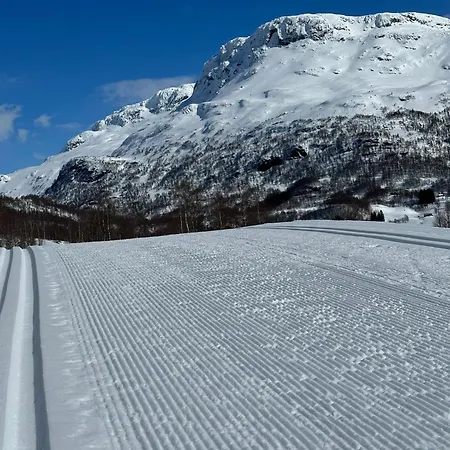 Hébergement de vacances Handeland Near Trolltunga And Pulpit Rock Sleeps 18 With Sauna Sauda